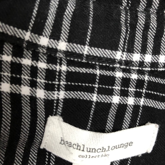 BEACHLUNCHLOUNGE Plaid Flannel with Trim - Picture 4 of 4